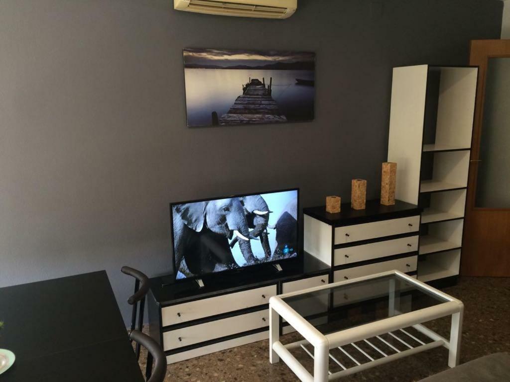 Amplio Y Comodo Apartamento Con Parking Appartement Valencia Buitenkant foto